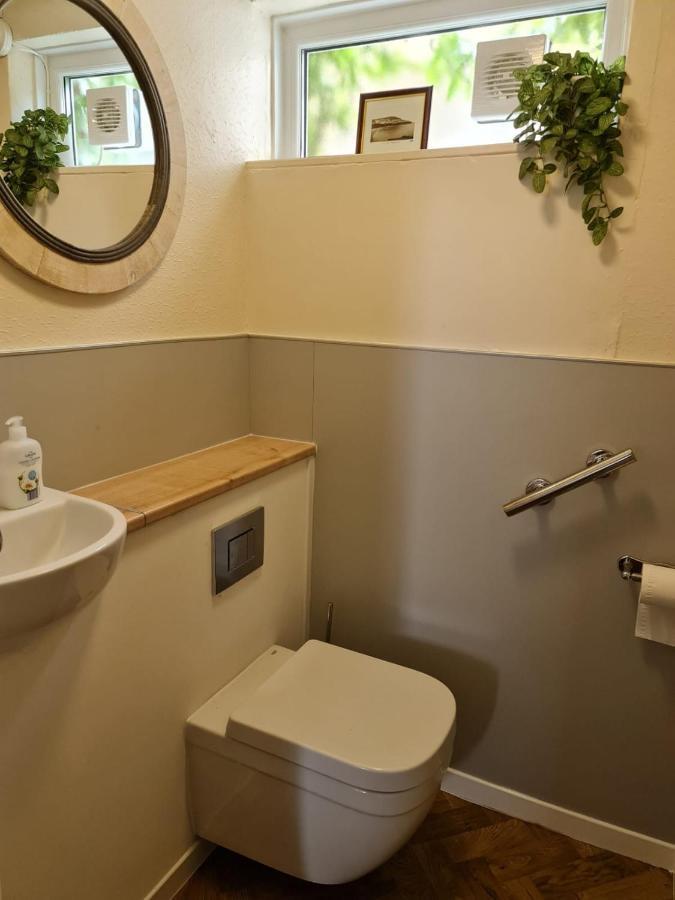 Arvonia Sleeps 7, Sea Views, Dog Friendly Villa New Quay  Exterior foto